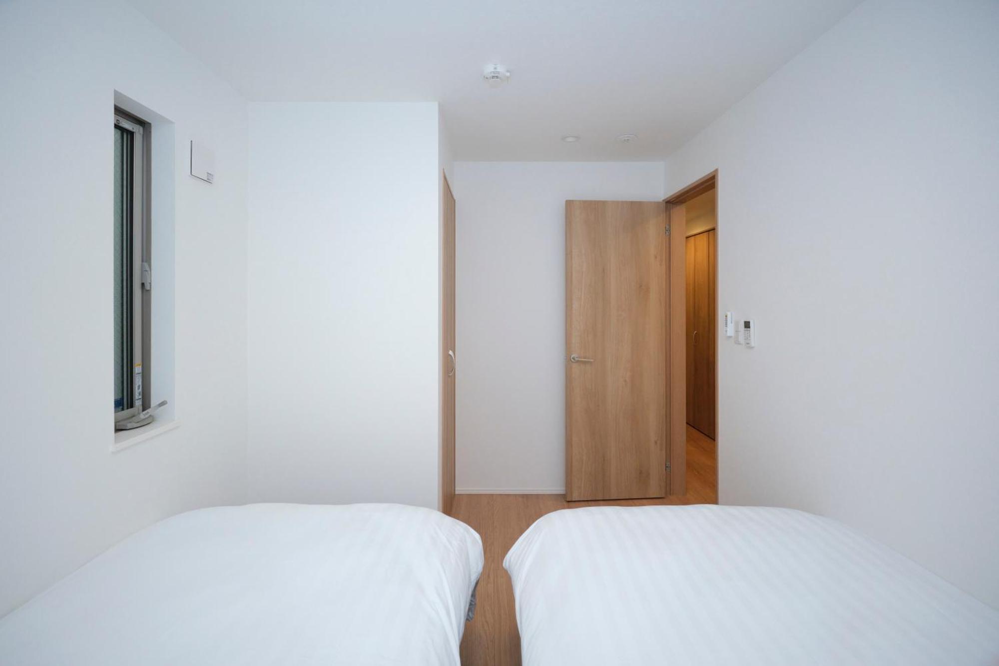 Shinjuku 1 Sta.・98㎡・4br Entire Upscale Area *